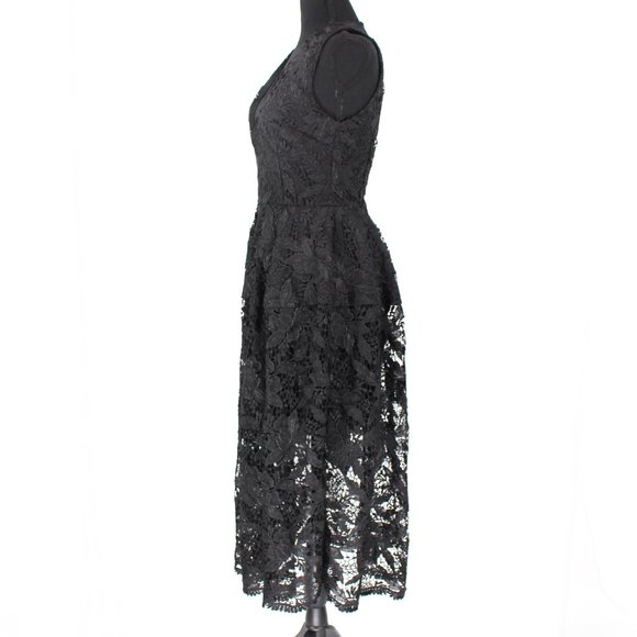 NICHOLAS Black Metallic Elegant Lace Ball Dress V-Neckline Sheer Midi Hemline 4 - Picture 4 of 8